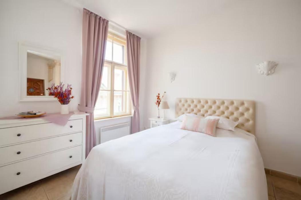 Classical Studio Apartment Budapesta Exterior foto